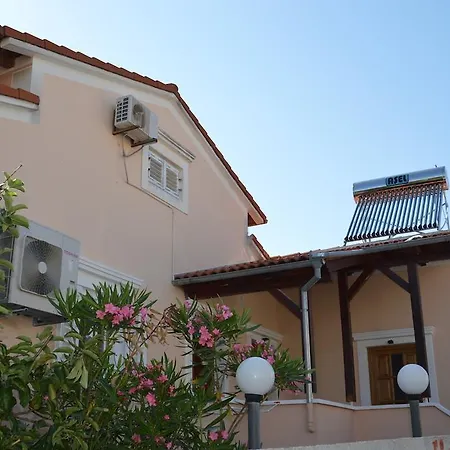Apartments Goga Mali Losinj Exterior photo
